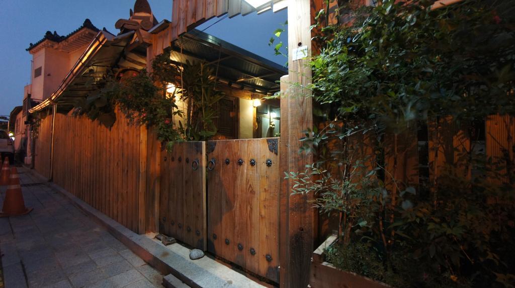 ג'אונג'ו 1928 Suimmaru Hanok Guesthouse מראה חיצוני תמונה