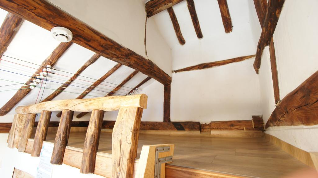 ג'אונג'ו 1928 Suimmaru Hanok Guesthouse חדר תמונה