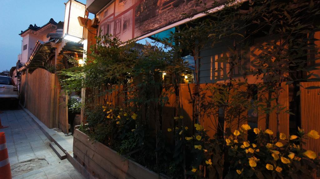 ג'אונג'ו 1928 Suimmaru Hanok Guesthouse מראה חיצוני תמונה